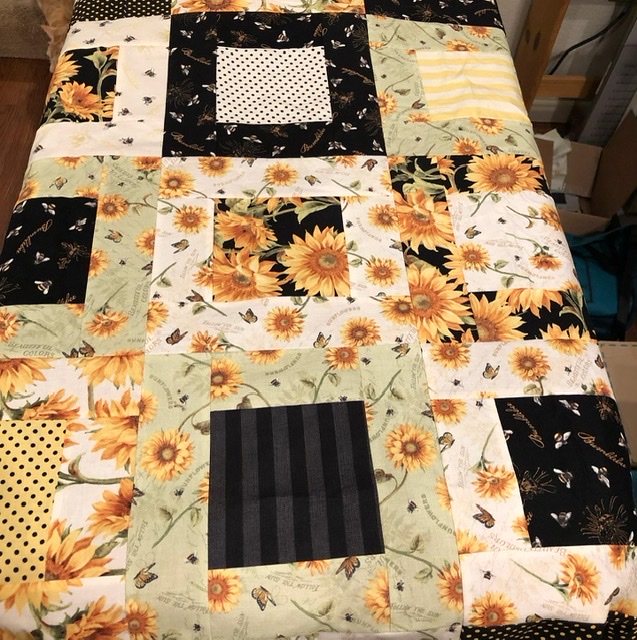 Charmed Sunflowers Quilt 